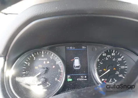 2020 Nissan Rogue Sv Intelligent Awd z USA, uszkodzony, nr VIN 5N1AT2MV5LC767709